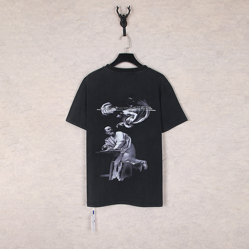 Vintage Religious Angels T-Shirt: Comfortable, Stylish, Retro-Fashion Statement