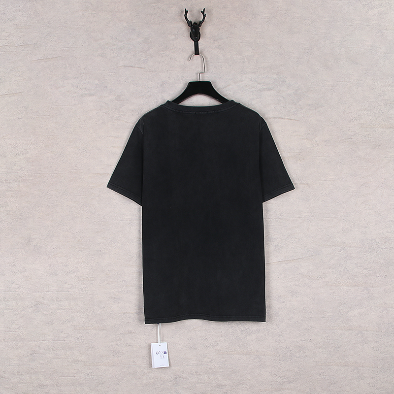 Off-White Black T-Shirt: Classic Street-Style Treasure with Blue Letter-Print Designs. - 图片 2