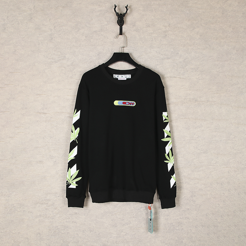 “Off-White Suit with Arrow Patterns for Fashionable Wardrobe Upgrade” - 图片 5