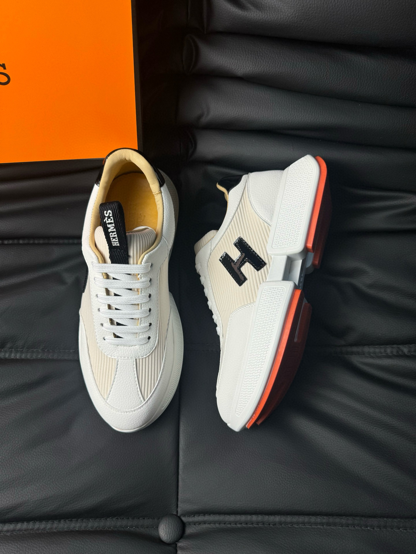 Hermès Classic Luxury Leather Shoe Loafer Shoes Ref.859672D7 2