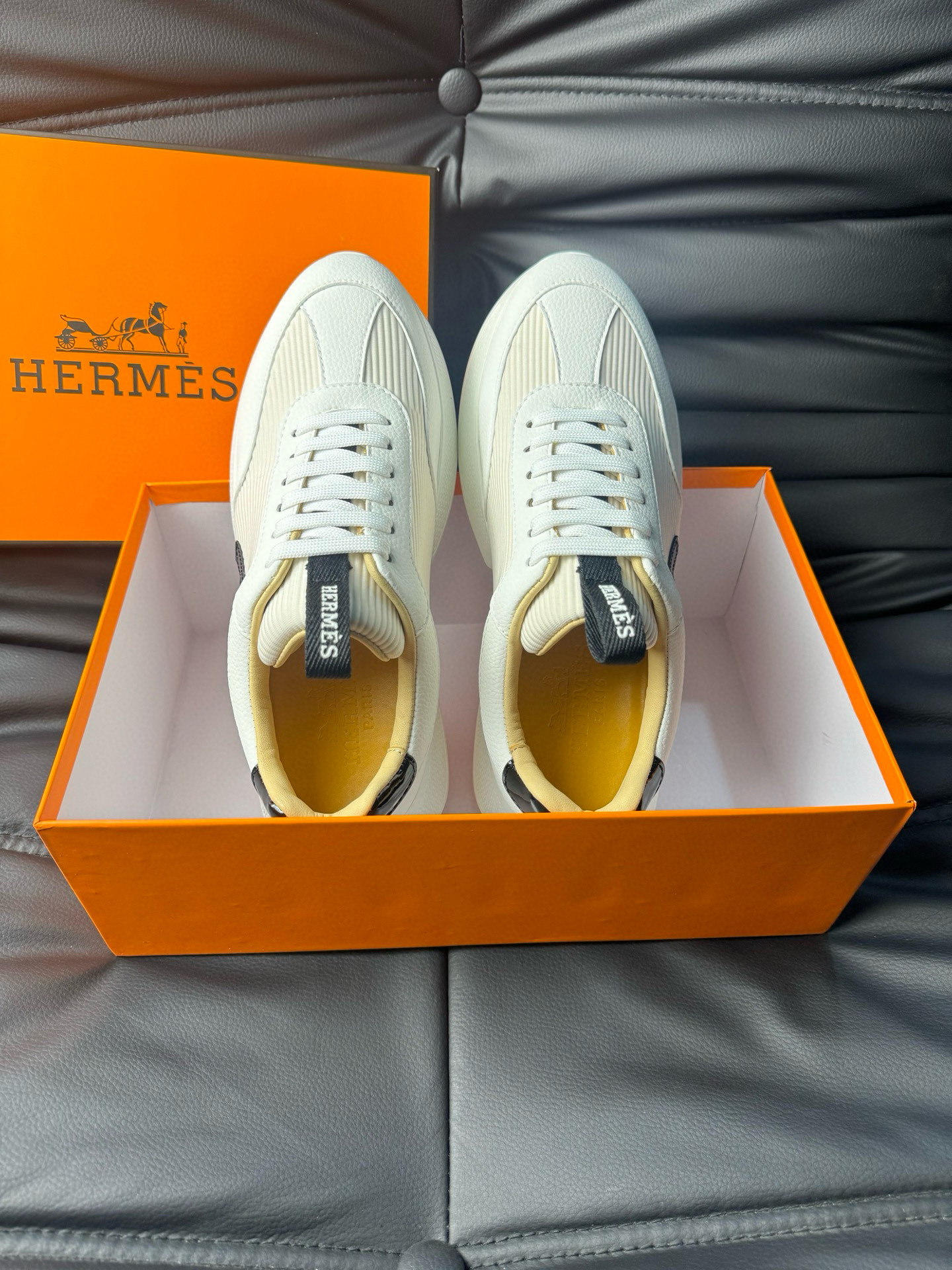 Hermès Classic Luxury Leather Shoe Loafer Shoes Ref.859672D7 4
