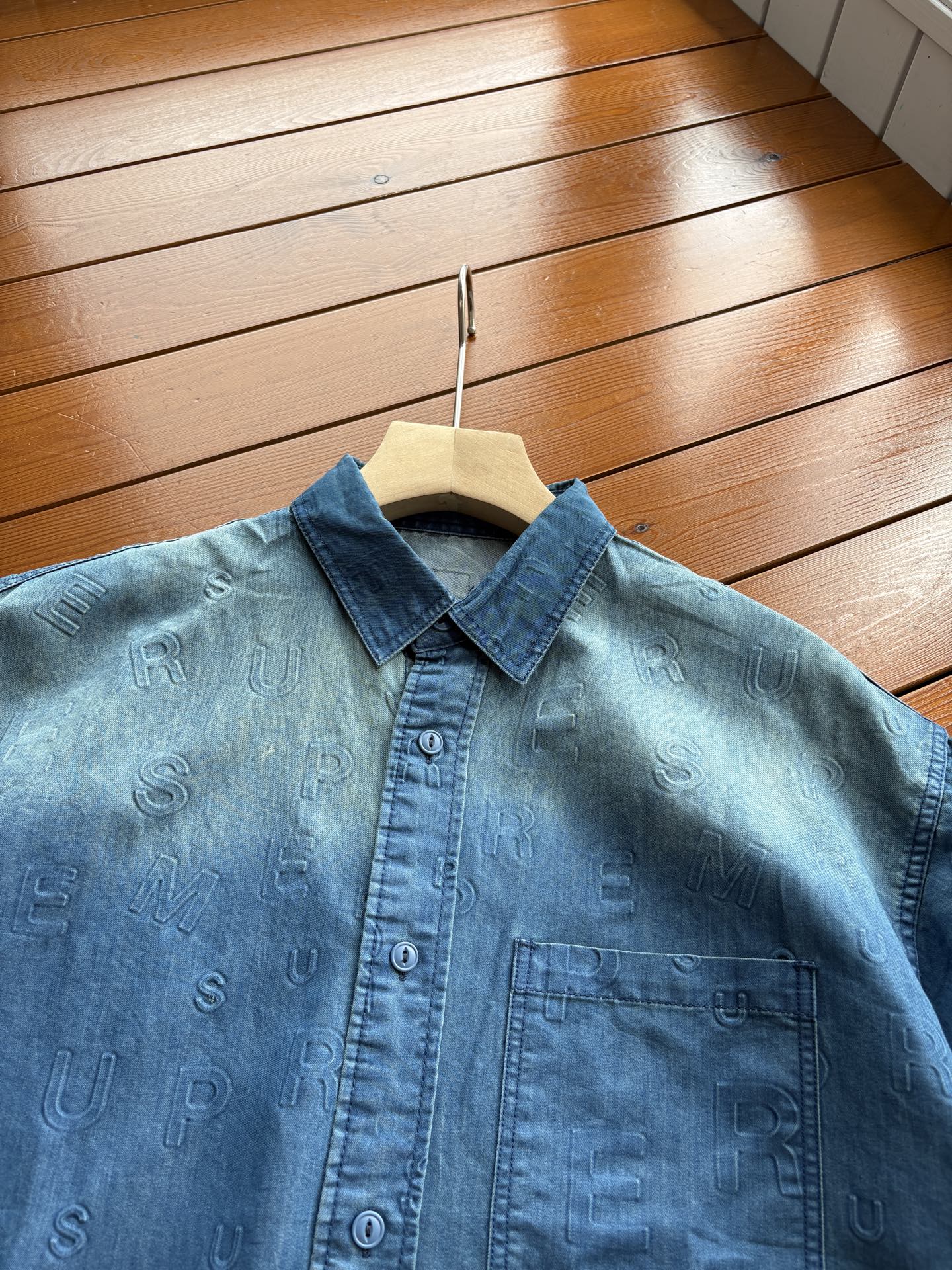 San Robert 2025 Spring & Summer Male Shirt with Pixel Effect Stamp - 图片 7