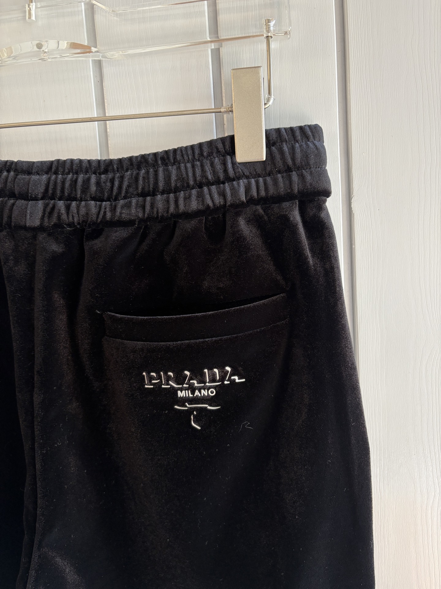 重磅推荐 男士套装 简约百搭款，不挑人穿，腰部松紧抽绳设计 出口订单标准，所有细节处理都非常到位；采用特