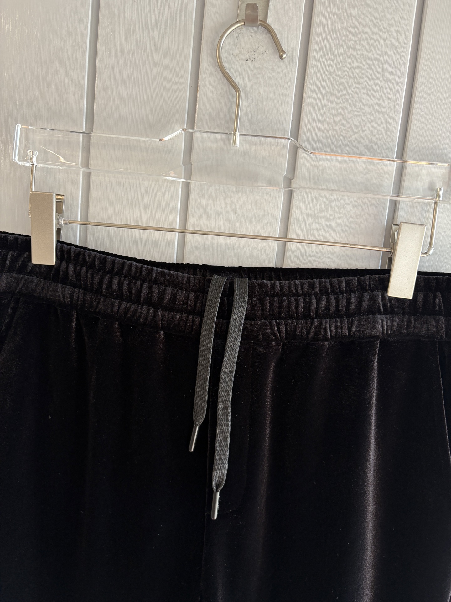 重磅推荐 男士套装 简约百搭款，不挑人穿，腰部松紧抽绳设计 出口订单标准，所有细节处理都非常到位；采用特