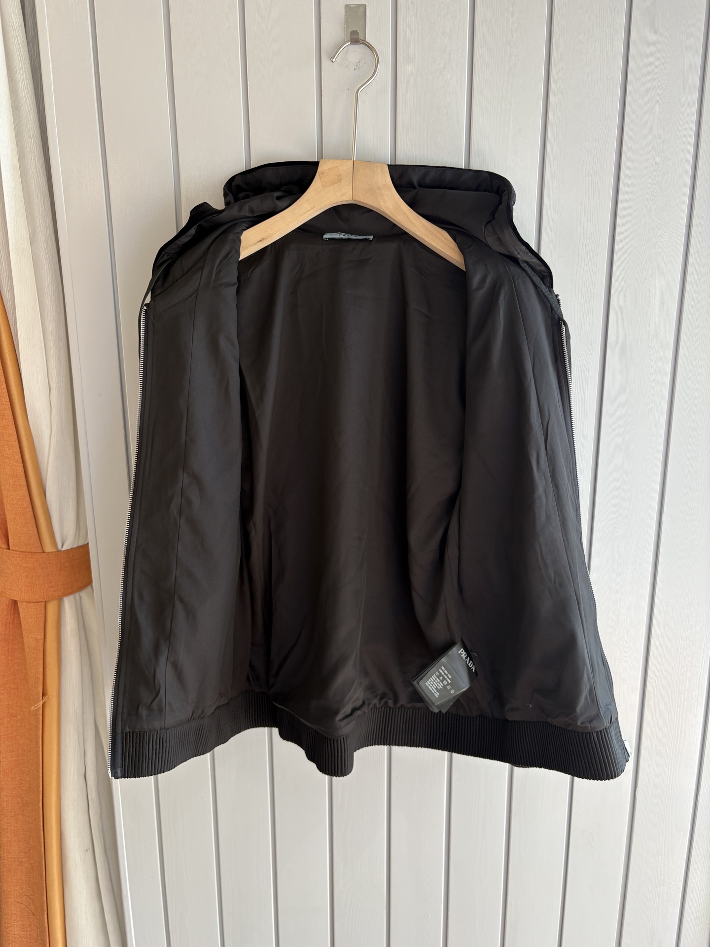 重磅推荐 男士套装 简约百搭款，不挑人穿，腰部松紧抽绳设计 出口订单标准，所有细节处理都非常到位；采用特