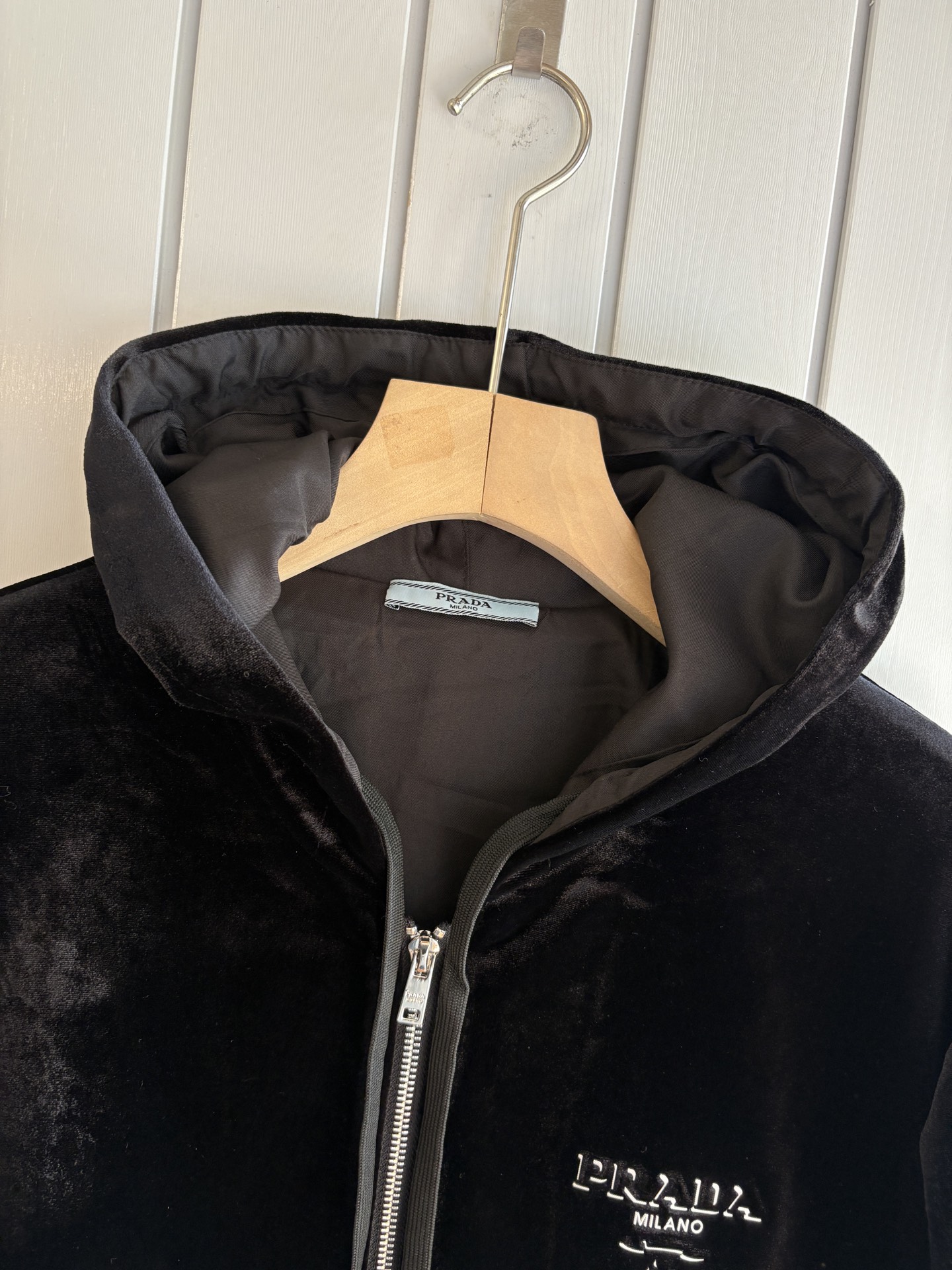 重磅推荐 男士套装 简约百搭款，不挑人穿，腰部松紧抽绳设计 出口订单标准，所有细节处理都非常到位；采用特