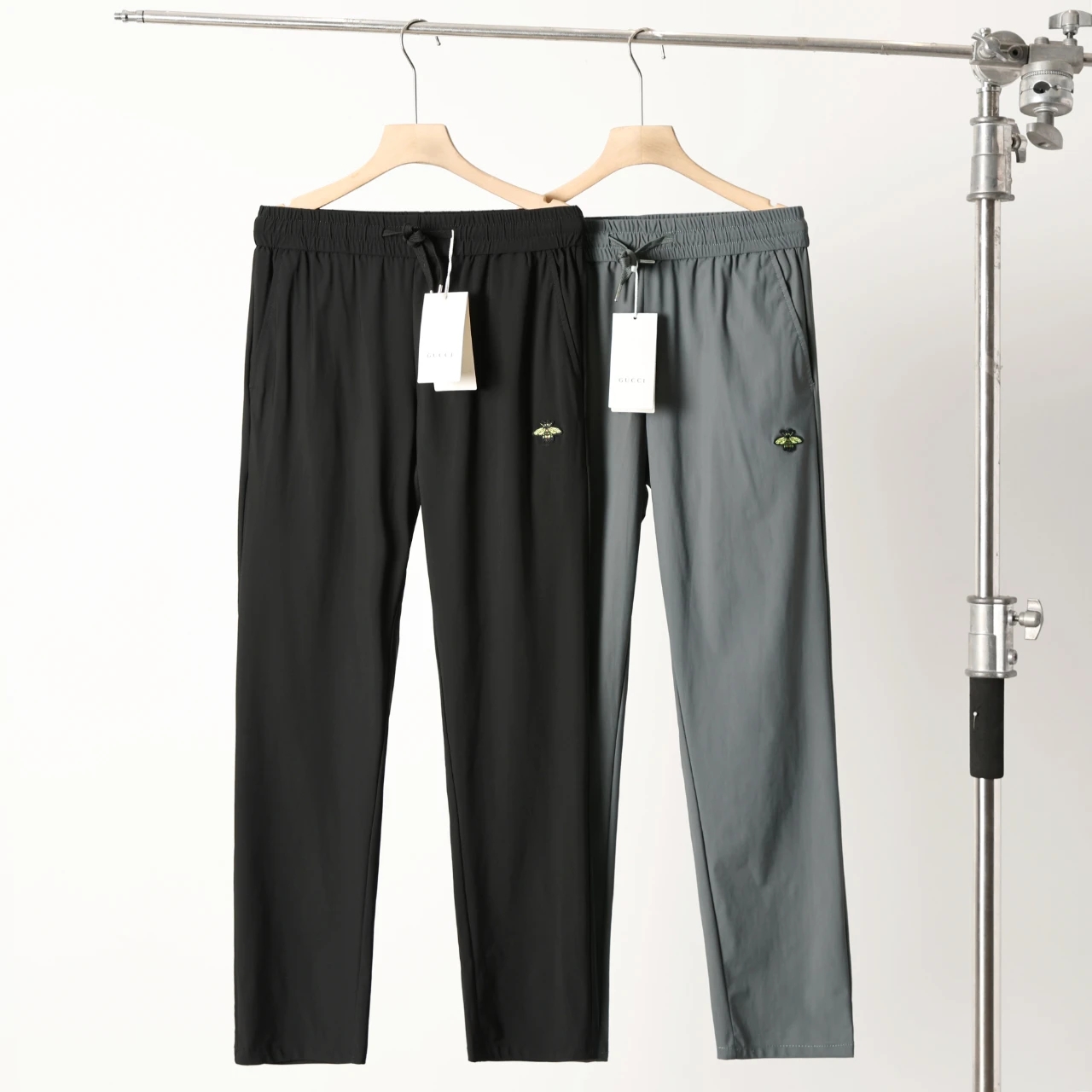 Gucci Kleidung Pants & Hosen Schwarz Grün Grau Seide Sommerkollektion Fashion Lässig