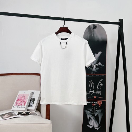 Louis Vuitton Chain Back Letter Print Short Sleeve T-Shirt for Women 1 Louis Vuitton Chain Back Letter Print Short Sleeve T-Shirt for Women