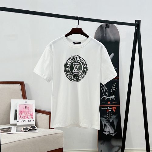 Louis Vuitton White Cotton T-Shirt with Voyage Print - Unisex, Relaxed Fit 1 Louis Vuitton White Cotton T-Shirt with Voyage Print - Unisex, Relaxed Fit