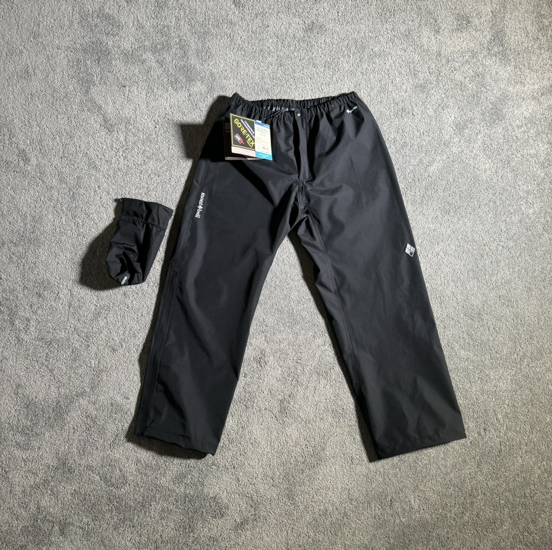 💰180
爆款顶货 mont bell 雨舞者全压胶户外防水冲锋裤
一眼帅的冲锋裤强烈推荐不挑人很百搭!
原厂品质三标齐全 带户外便携收纳袋 原版定做网格纹路面料随意收纳折叠 抗褶皱!
颜色:黑色 灰色
尺码:S M L XL(松紧腰)
S腰围73裤长98臀围110
M腰围80裤长100臀围114
L腰围84裤长102臀围118
XL腰围88裤长104臀围122
手工测量误差1~2公分
175155试穿L合适