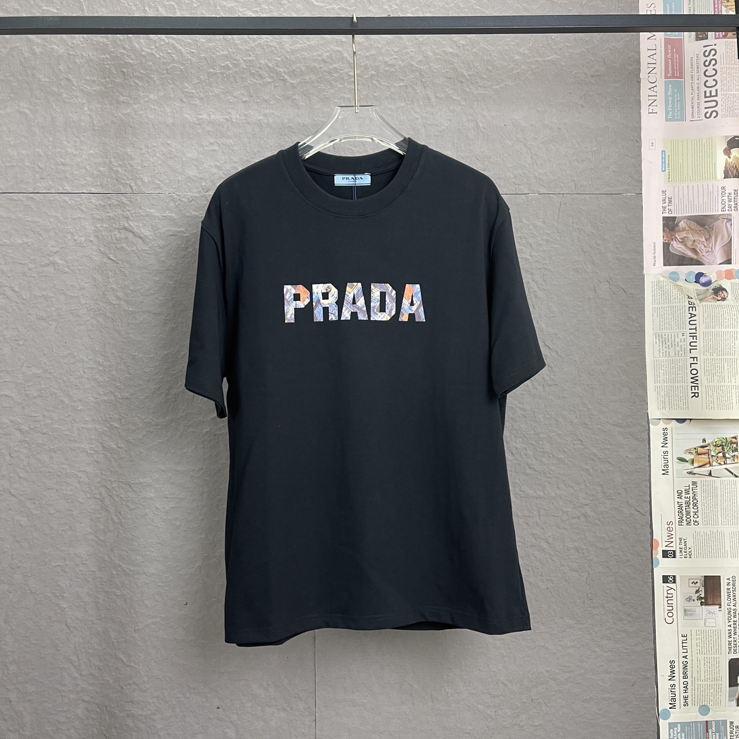 /C34 PRADA Prada 300 alto peso, artesanía de alta gama, exclusivo para mangas cortas informales para hombres nuevos, pe…