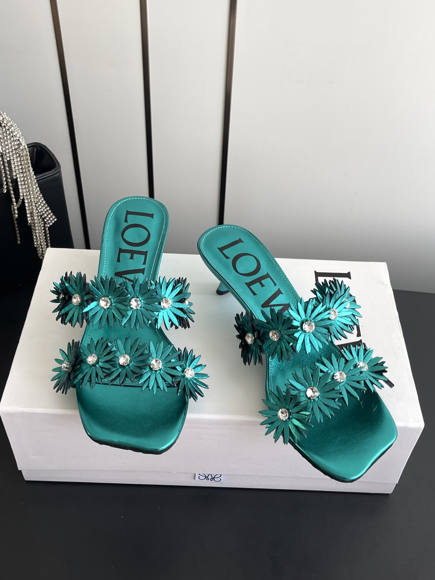 Designer Slides