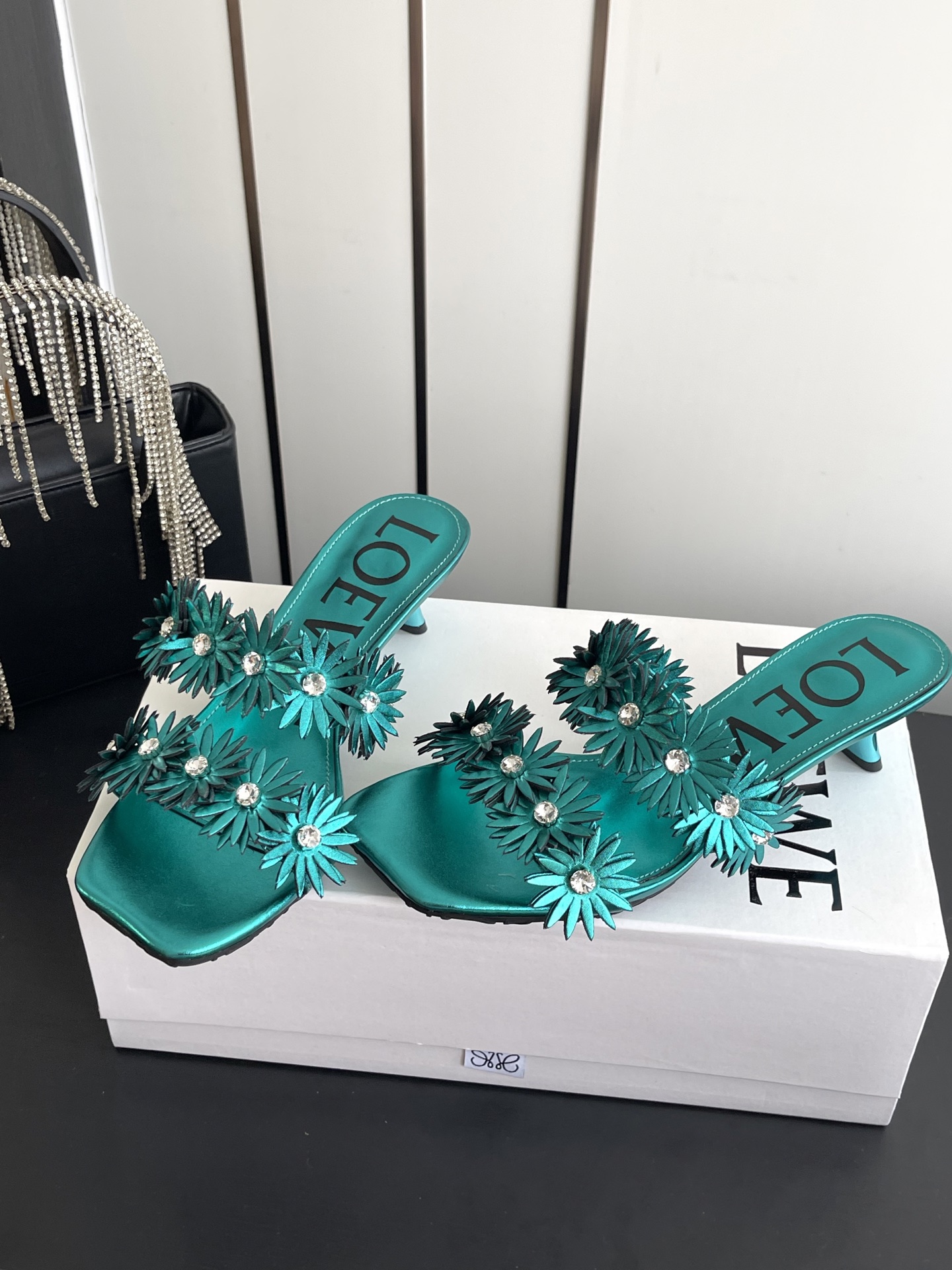 Designer Slides