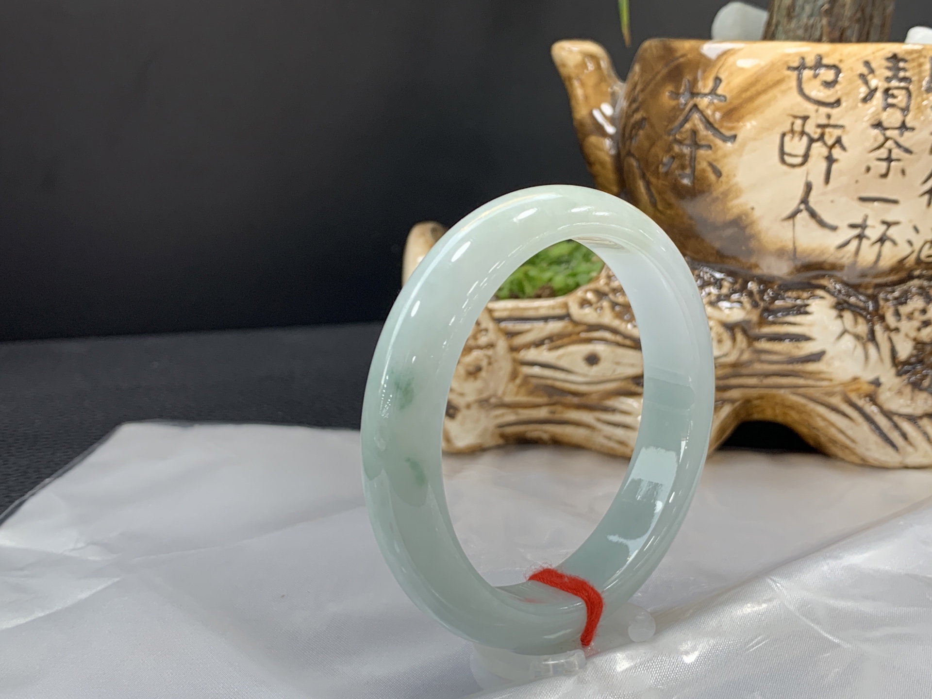 Positive circle, clear base with floating flowers, small diameter 2