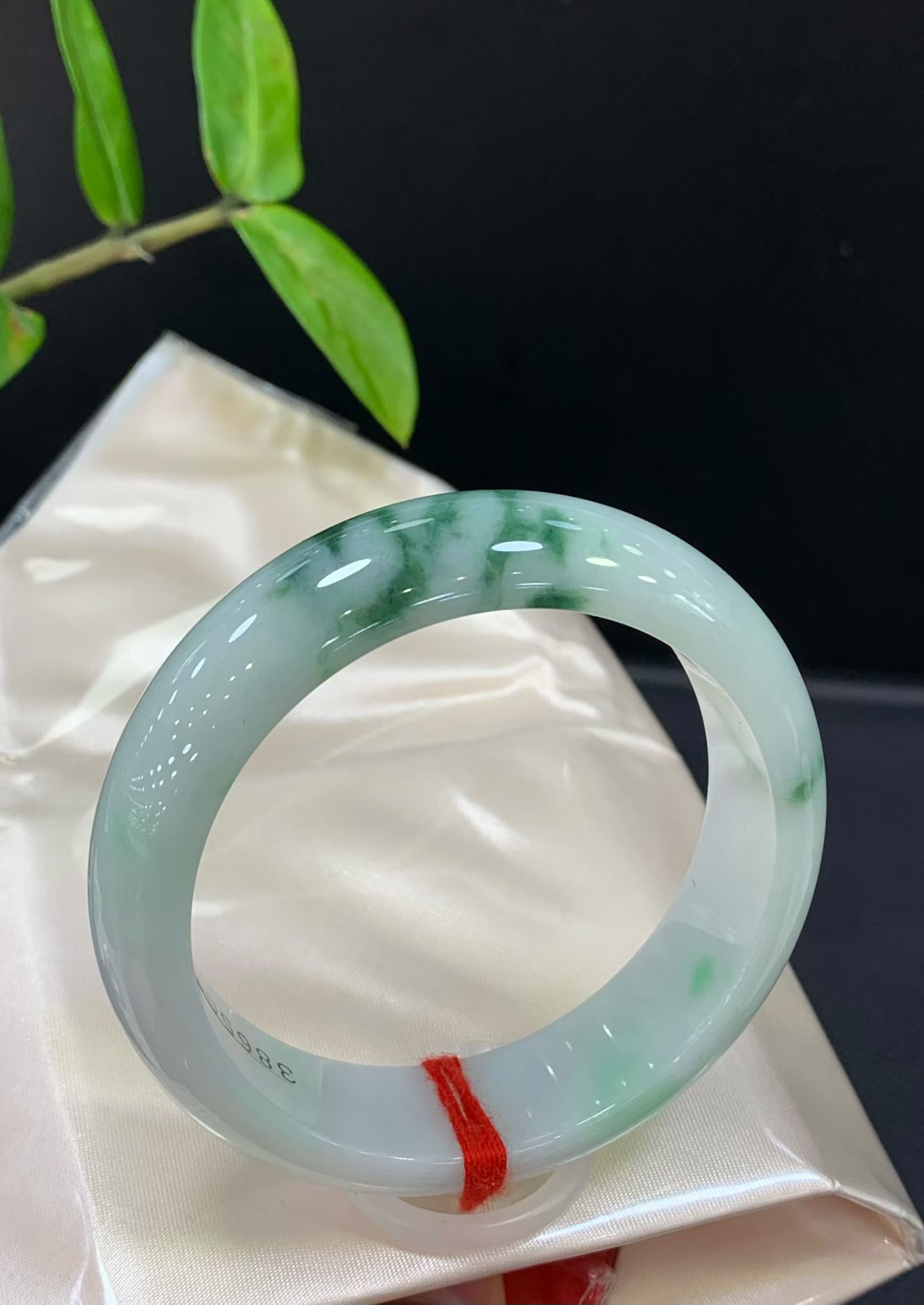 Regular-width wide-style floating flower 3