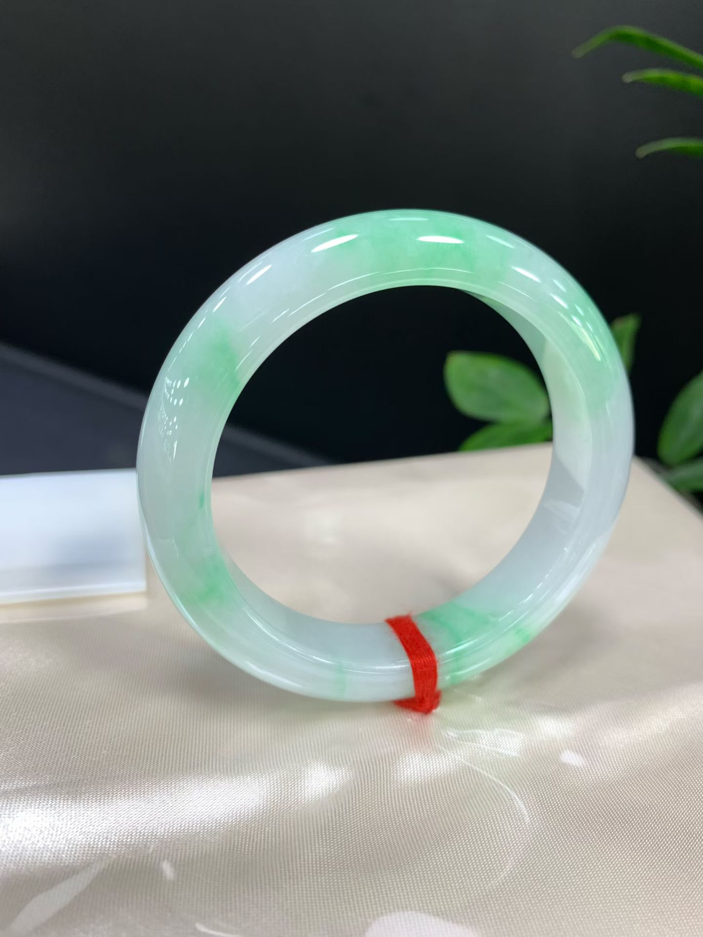 Green-flowered Ping'an Bracelet 2