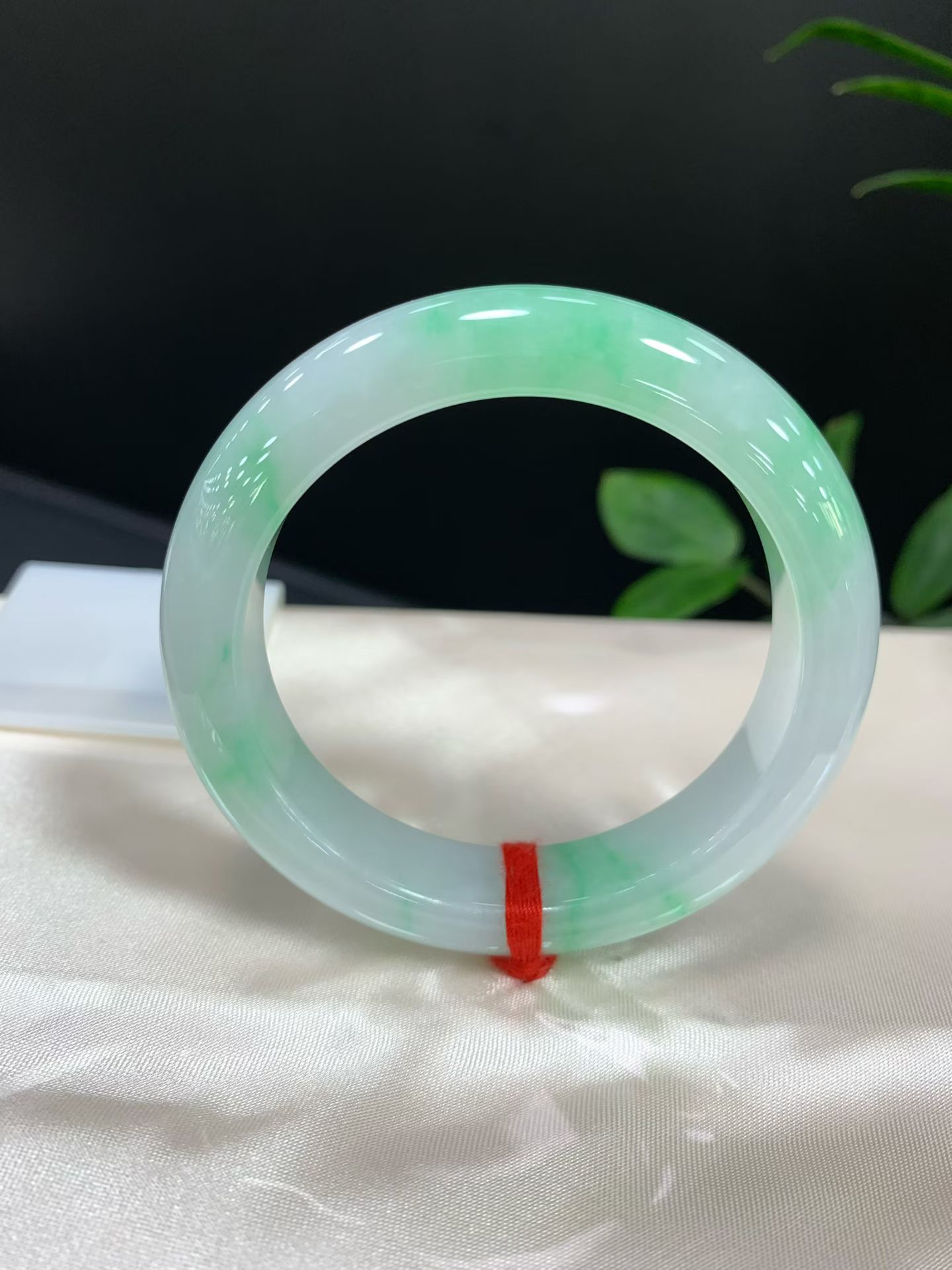 Green-flowered Peace Bracelet