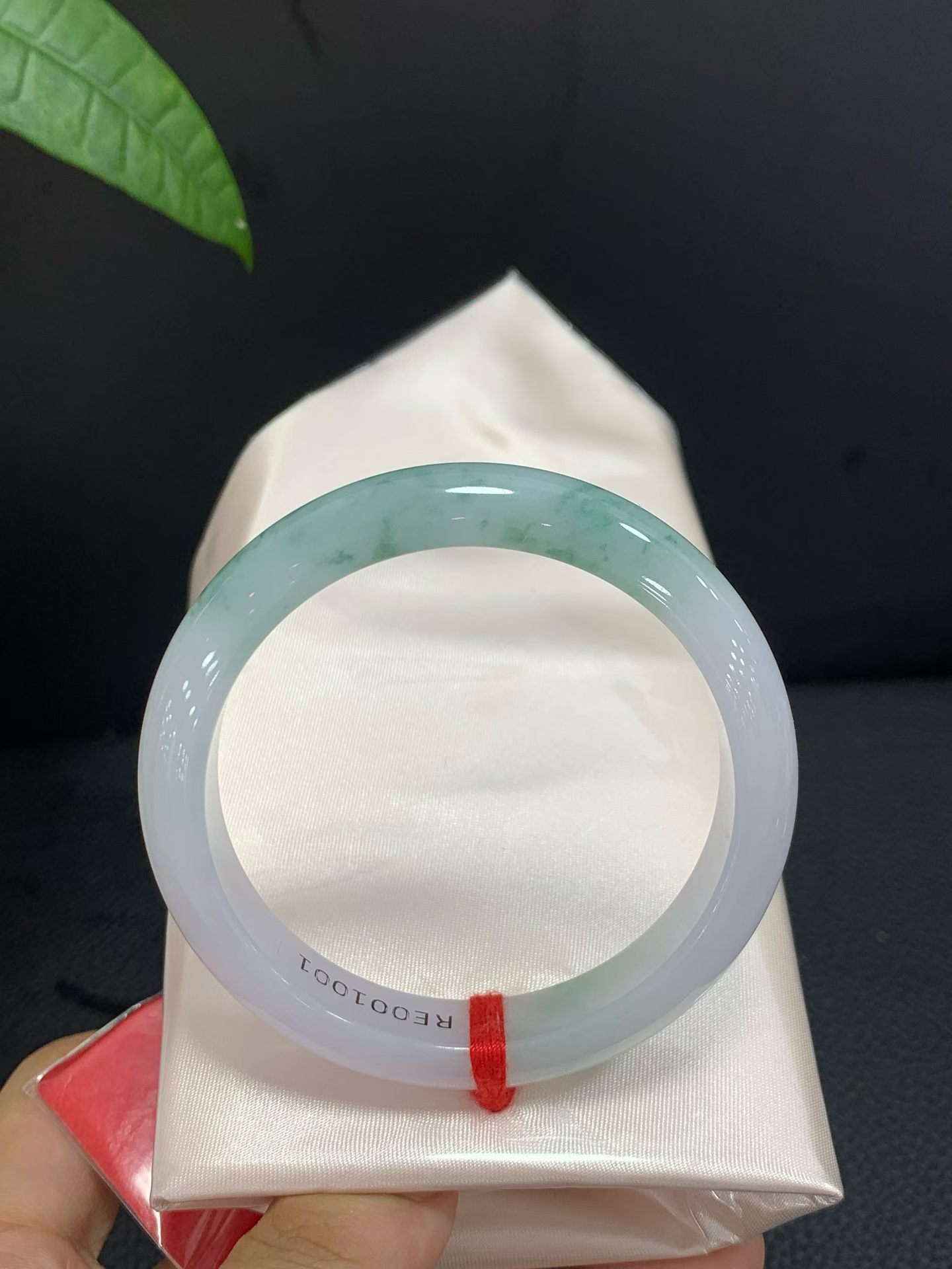 Floating Flower Peace Bangle