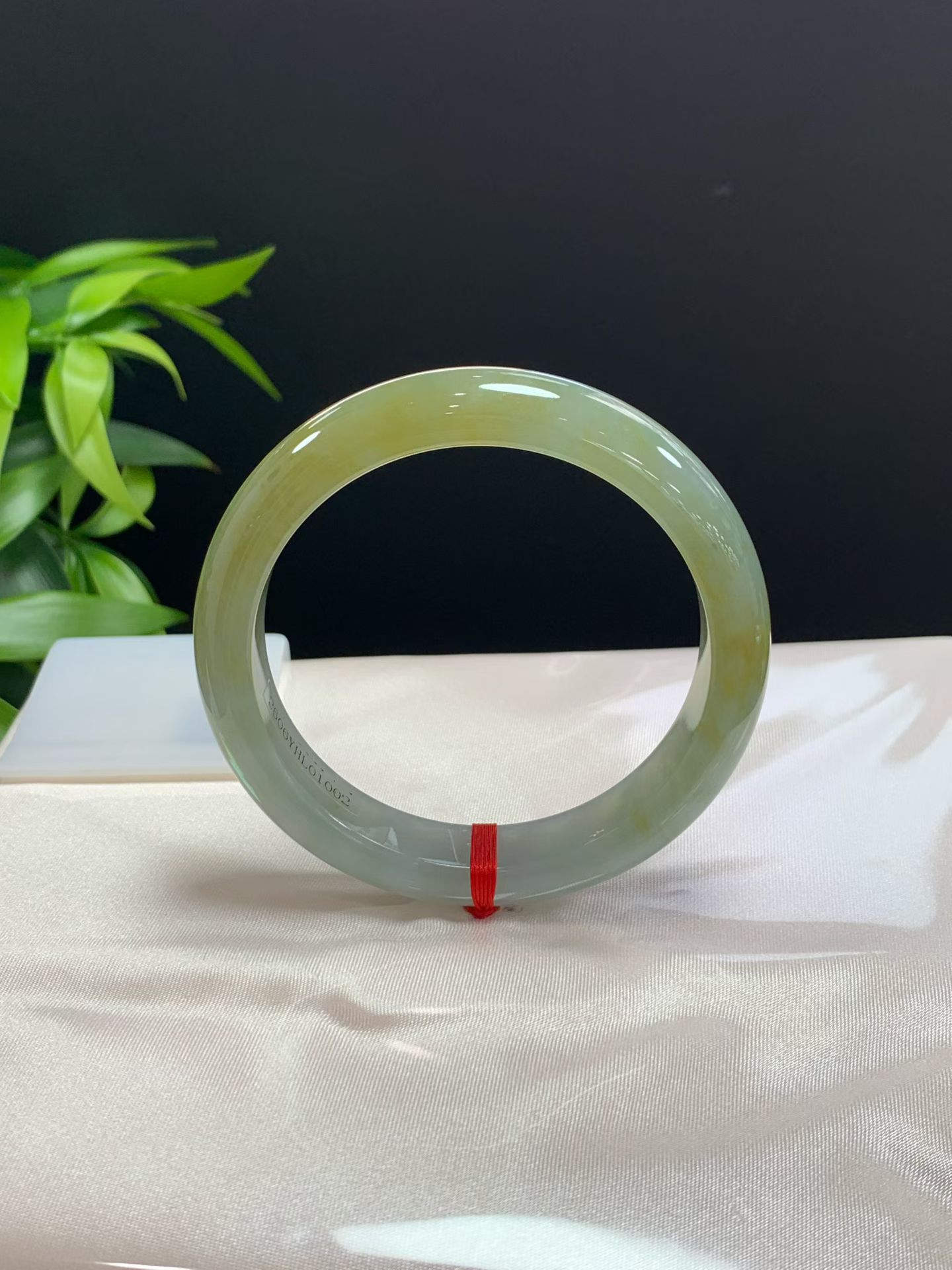 Clear base with floating yellow jade flat bracelet 2