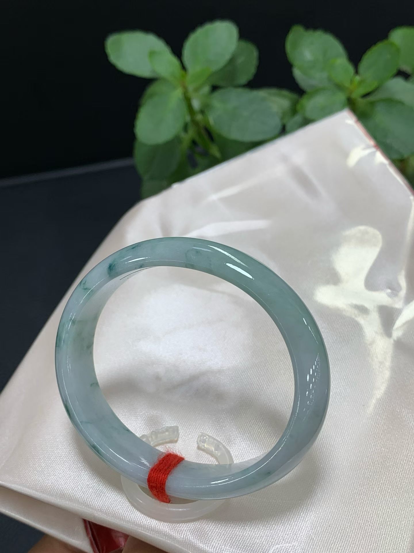 飘花贵妃镯