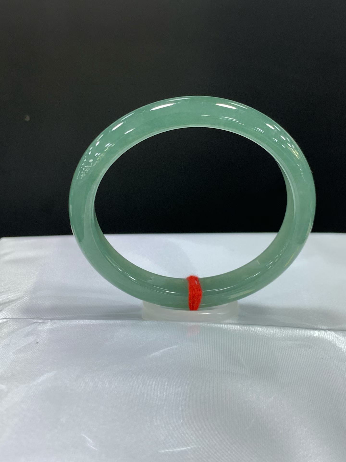 Oil Green Concubine Bangle 2