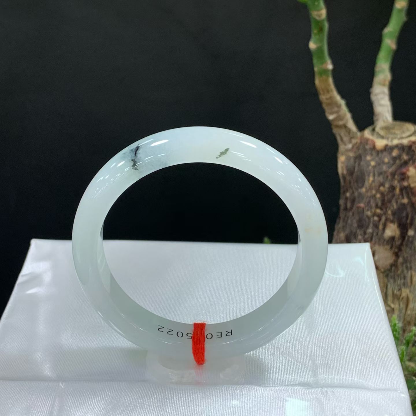 白底飘乌鸡花正圈 RE