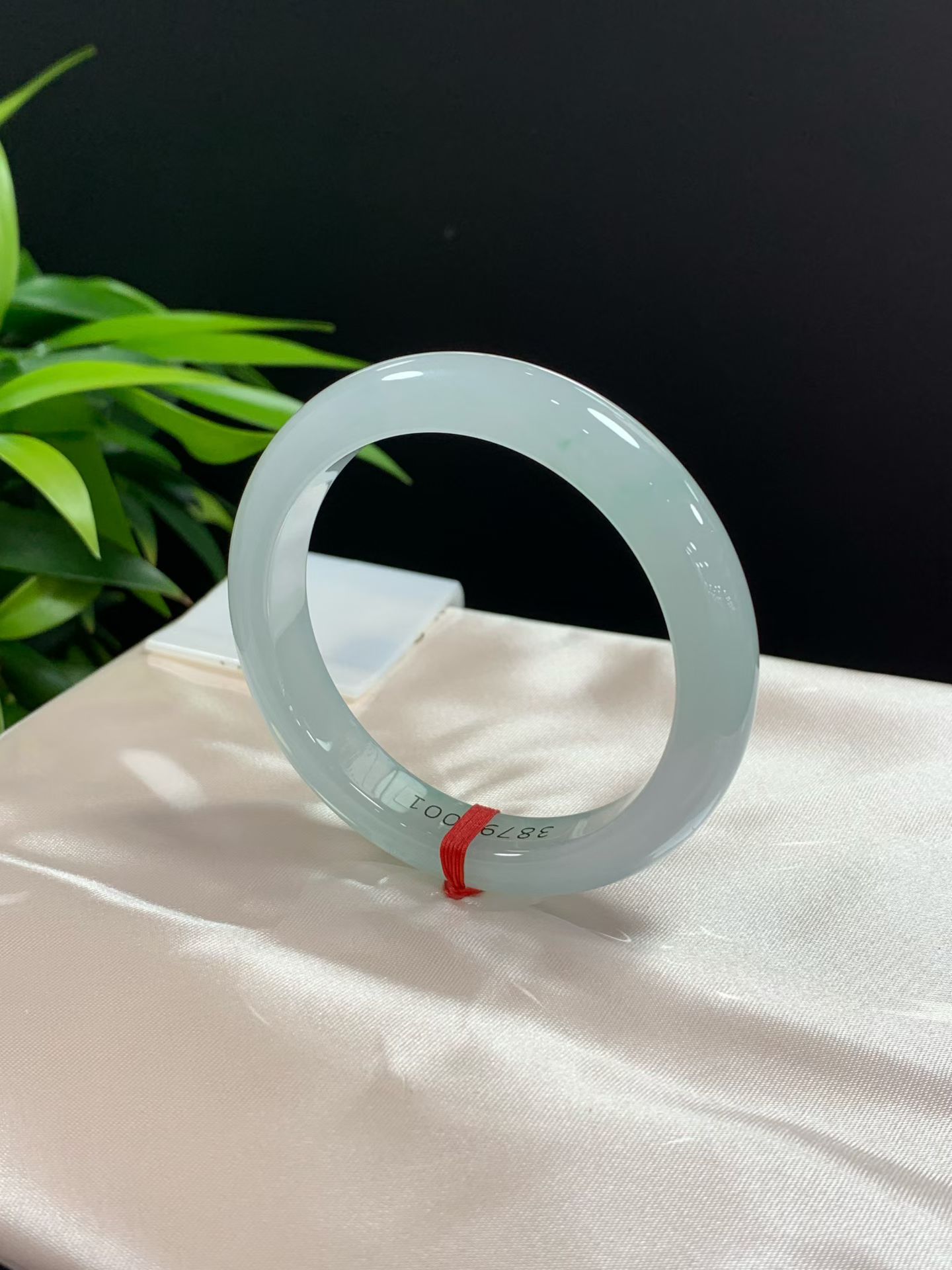 Clear Bottom Safety Bracelet 3