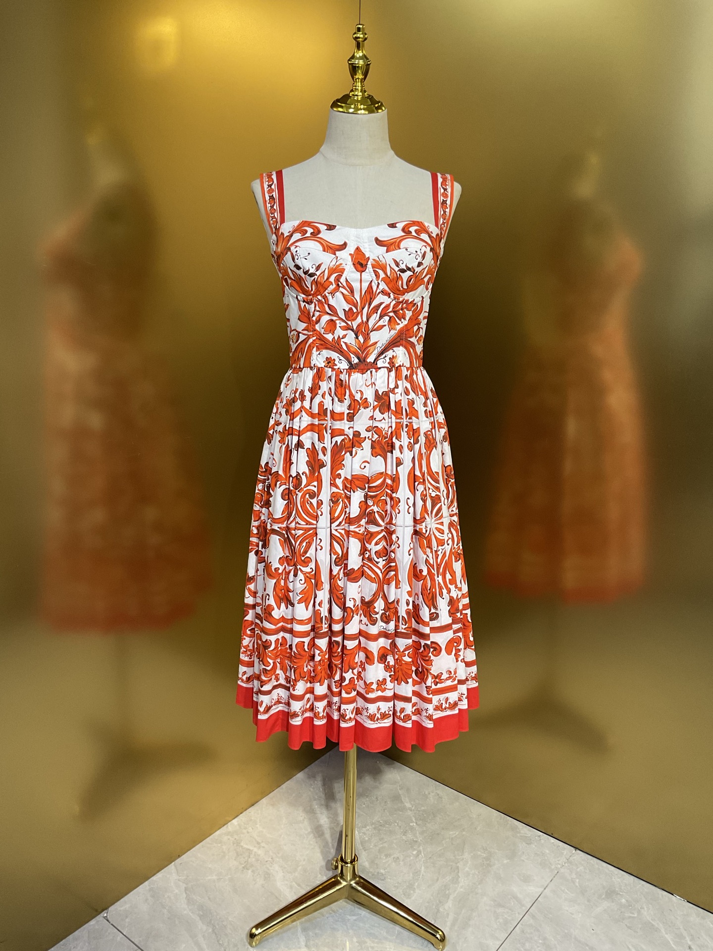NO:899178,DG new style orange pottery glazed corset poplin cotton suspender dress smlxlxxl, Dolce & Gabbana-clothing, Dolce&Gabbana, skirts,19860909DG新款 橙陶釉紧身胸杯府绸棉吊带连衣裙 smlxlxxl,杜嘉班纳-服装,Dolce&Gabbana,skirts,,Women's clothing
