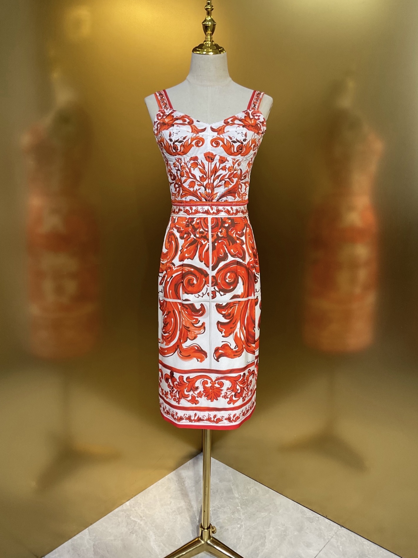 NO:899297,DG new style orange porcelain double Qiao silk skirt (silk inside and outside) smlxlxxl, Dolce & Gabbana-clothing, Dolce&Gabbana,skirts,real silk,19860909DG新款 橙陶秞双乔真丝半裙（里外真丝）smlxlxxl,杜嘉班纳-服装,Dolce&Gabbana,skirts,real silk,,Women's clothing