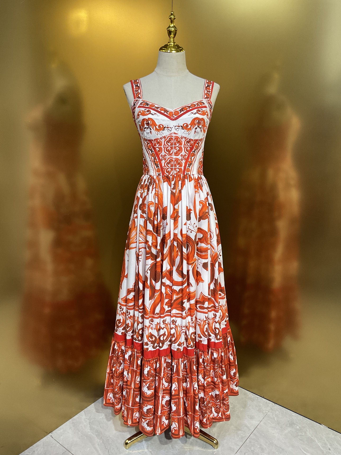 NO:896909,DG new orange flower porcelain cotton corset with 5-meter large hem suspender dress smlxlxxl 228, Dolce & Gabbana-clothing, Dolce&Gabbana, skirts,19860909DG新款 橙花瓷棉布紧身胸杯5米大摆吊带连衣裙smlxlxxl 228款,杜嘉班纳-服装,Dolce&Gabbana,skirts,,Women's clothing