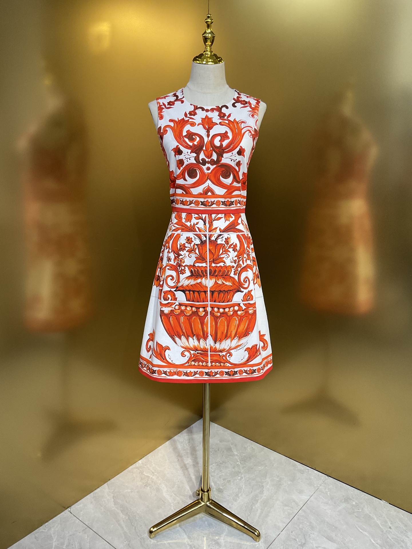 NO:899366,DG new orange ceramic glaze 32x16 stretch twill cotton fashion vest skirt smlxlxxl, Dolce & Gabbana-clothing, Dolce&Gabbana, skirts,19860909DG新款 橙陶釉 32x16支弹力斜纹棉时尚背心裙smlxlxxl,杜嘉班纳-服装,Dolce&Gabbana,skirts,,Women's clothing