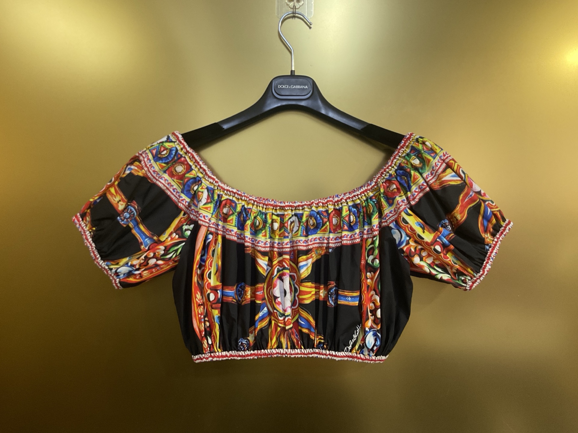 NO:929806,DG new style black bottom floral poplin cotton printed fashionable cross-shoulder corset smlxlxxl, Dolce & Gabbana-clothing, Dolce&Gabbana,19860909DG新款 黑底车轮花府绸棉布印花时尚跨肩小束衣 smlxlxxl,杜嘉班纳-服装,Dolce&Gabbana,,Women's clothing