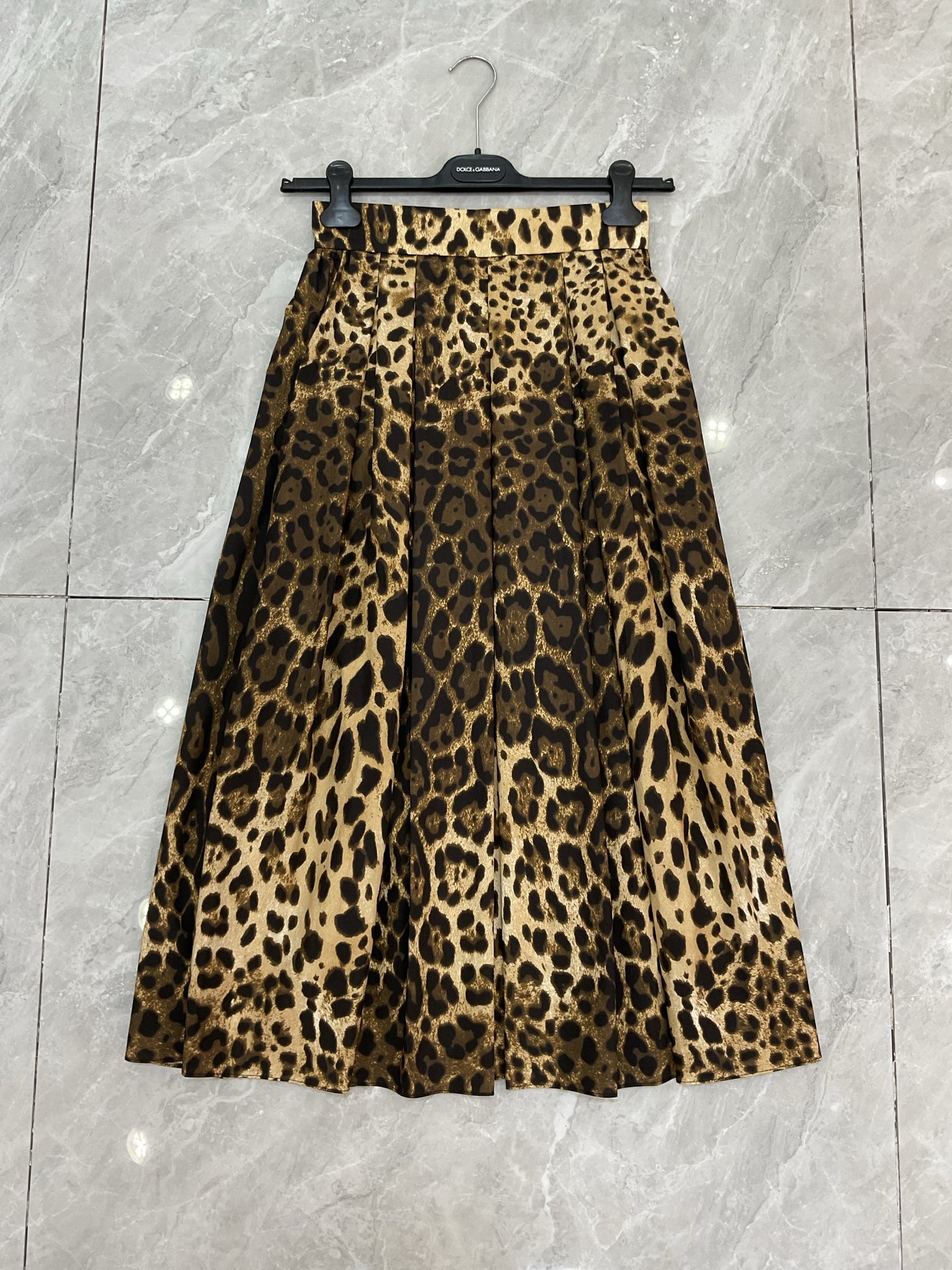 NO:942708,DG new leopard print poplin cotton fashion long skirt smlxlxxl, Dolce & Gabbana-clothing, Dolce&Gabbana, skirts,19860909DG新款 豹纹花府绸棉时尚长半裙 smlxlxxl,杜嘉班纳-服装,Dolce&Gabbana,skirts,,Women's clothing