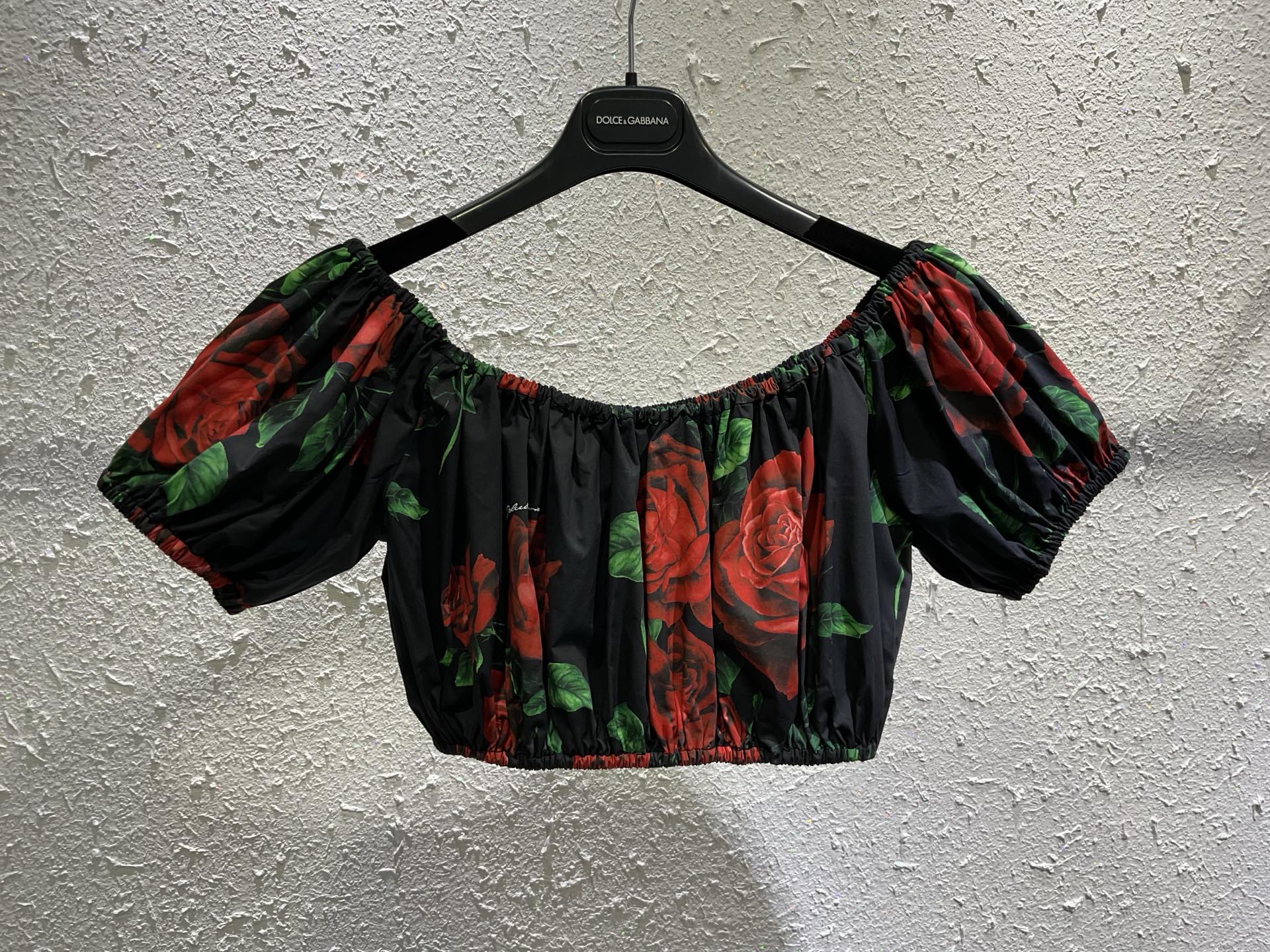 NO:948804,DG new original black and red rose poplin cotton printed fashionable cross-shoulder corset smlxlxxl, Dolce & Gabbana-clothing, Dolce&Gabbana,19860909DG新款 原版黑底红玫瑰府绸棉布印花时尚跨肩小束衣 smlxlxxl,杜嘉班纳-服装,Dolce&Gabbana,,Women's clothing