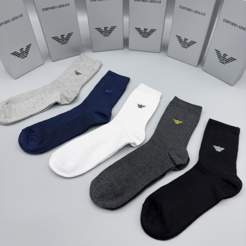 Emporio Armani Business Socks: Top Quality, Comfortable Fit, and Stylish Design 1 Emporio Armani Business Socks: Top Quality, Comfortable Fit, and Stylish Design