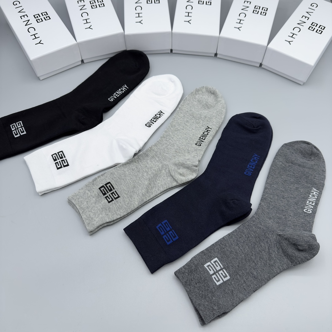 Givenchy Men's Ankle Socks - Breathable, Anti-Odor, and Comfortable (5-Pack) 8 i1704955856 6063 7