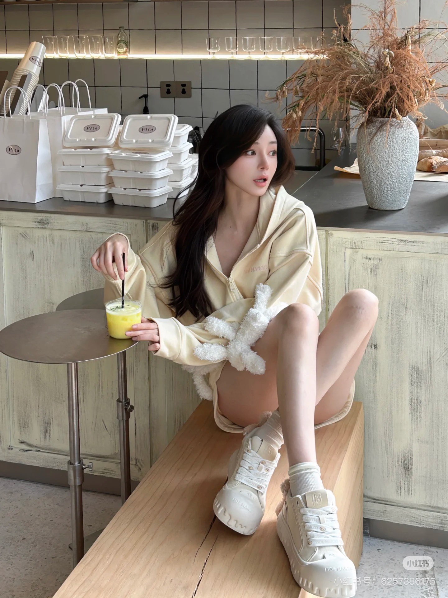 NO:229499,Supermodel's picture!  , casual shoes/sports shoes, sneakers19860909超模上脚图！,休闲鞋/运动鞋,sneakers,Women's Shoes