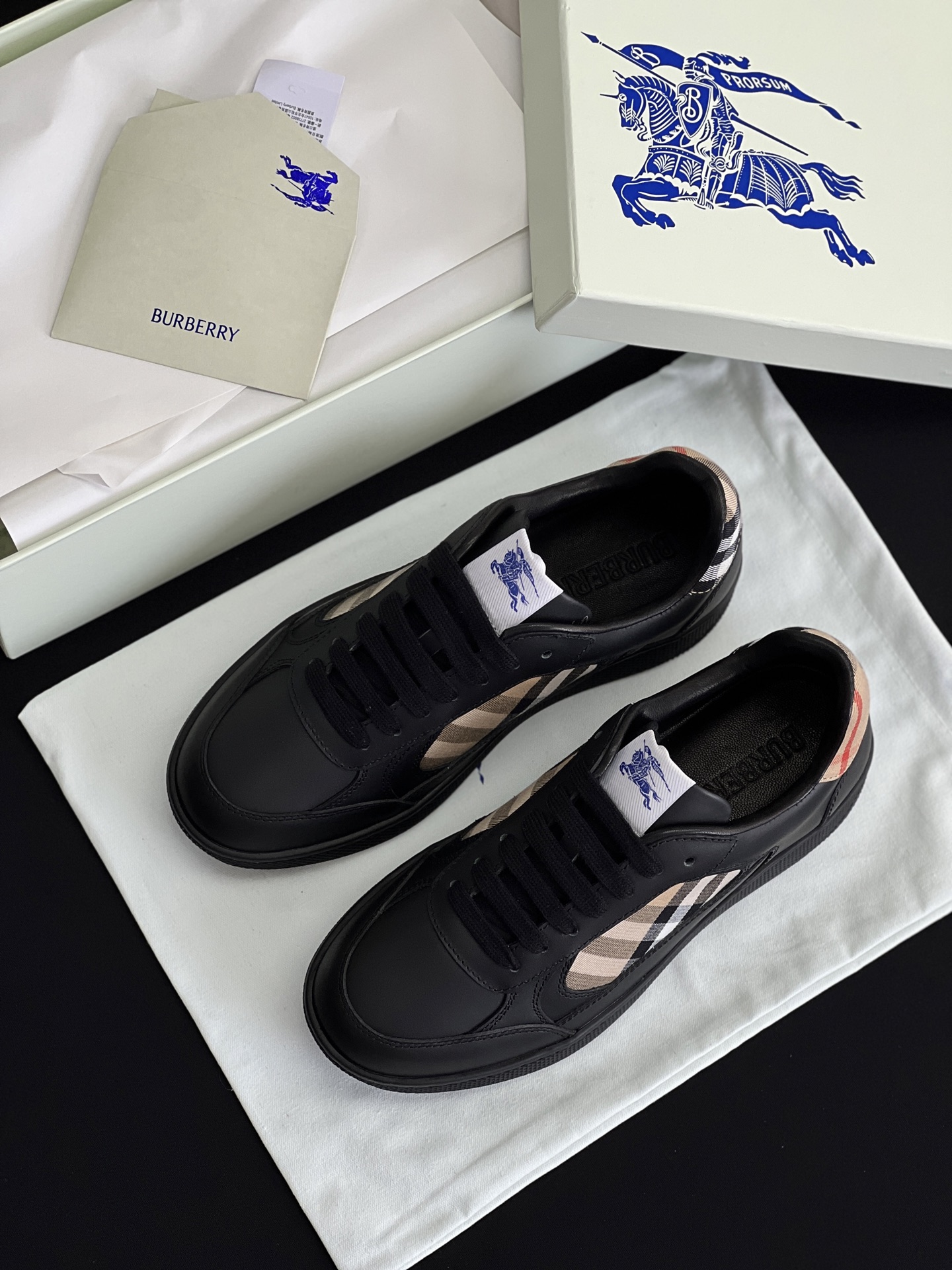 NO:588970,black,19860909黑色,,Men's shoes