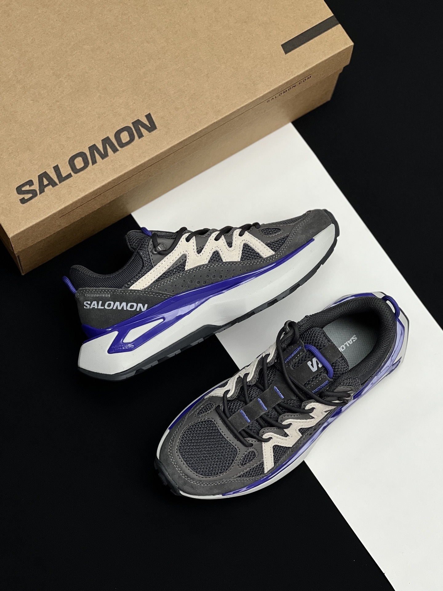 SALOMON 萨洛蒙 ,黑武士运动鞋,
最近入手了一双超酷的SALOMON男士运动鞋,型号是
L,属