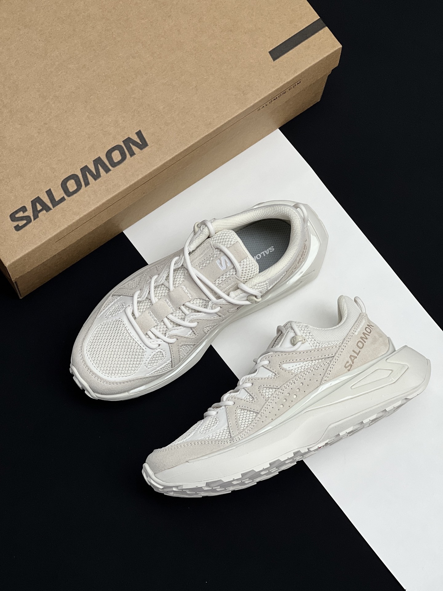 SALOMON 萨洛蒙 ,黑武士运动鞋,
最近入手了一双超酷的SALOMON男士运动鞋,型号是
L,属