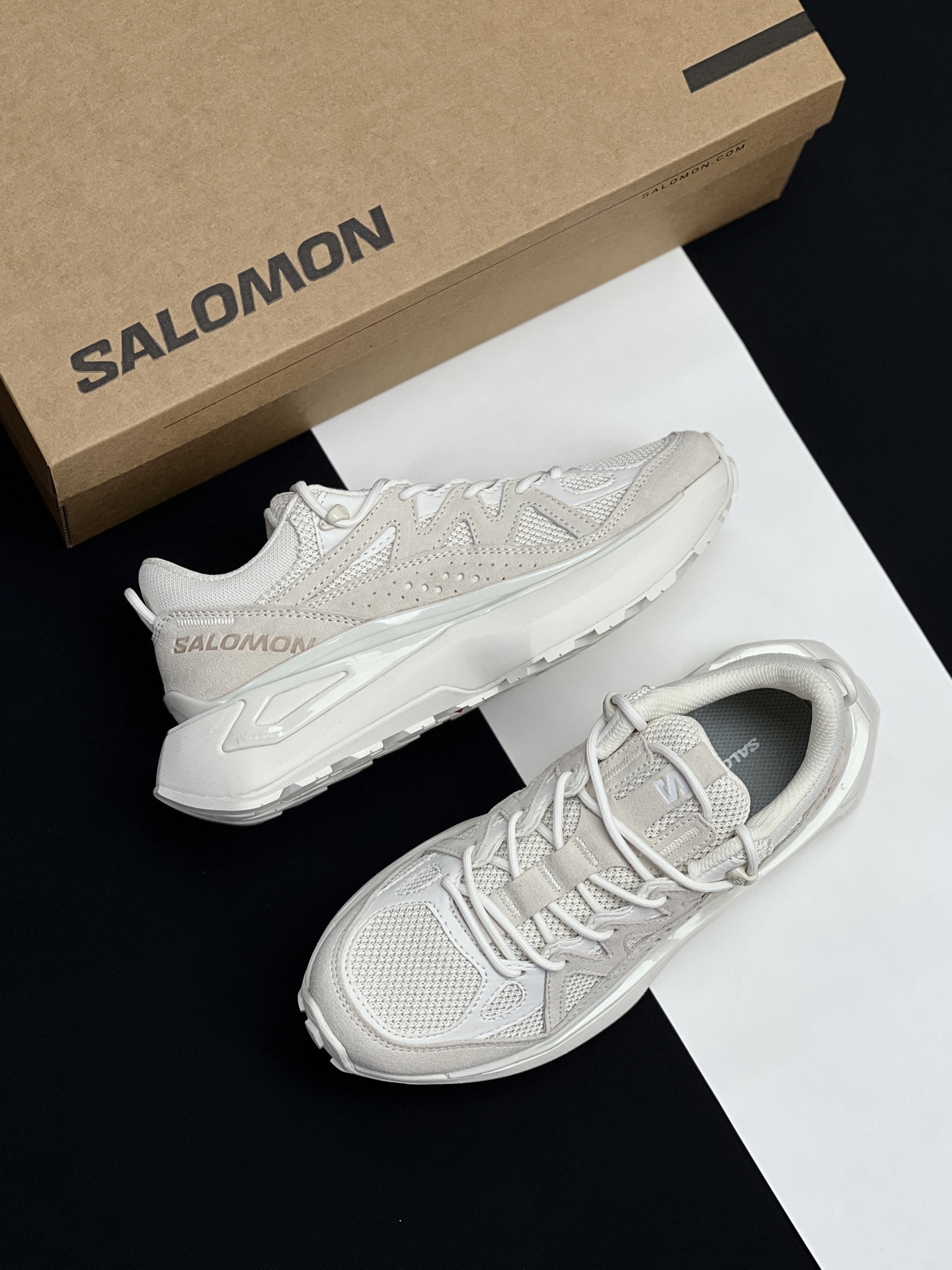 SALOMON 萨洛蒙 ,黑武士运动鞋,
最近入手了一双超酷的SALOMON男士运动鞋,型号是
L,属