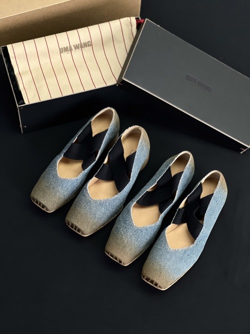 Uma Wang Classic Distressed Denim Ballet Flats - Handcrafted Comfort & Style