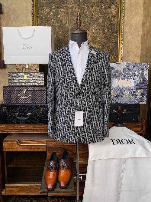 Dior Men's Casual Suit Blazer with All-Over Logo Print, Business Fashion 1 Dior Men's Casual Suit Blazer with All-Over Logo Print, Business Fashion