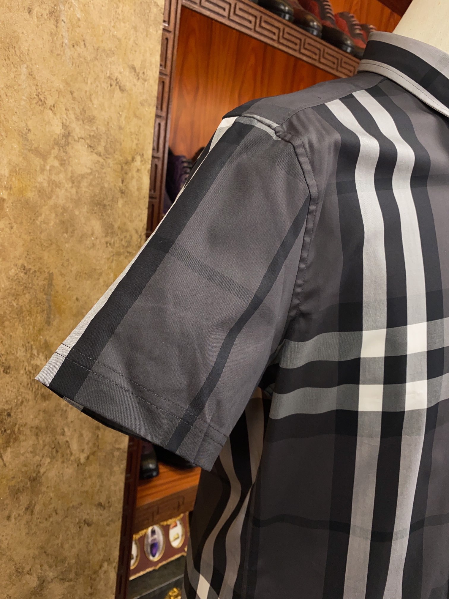 正品级别货！批260 Burberry巴宝莉 格子休闲衬衫 此批衬衫出自公司外贸原单，代工厂出品，品质杆