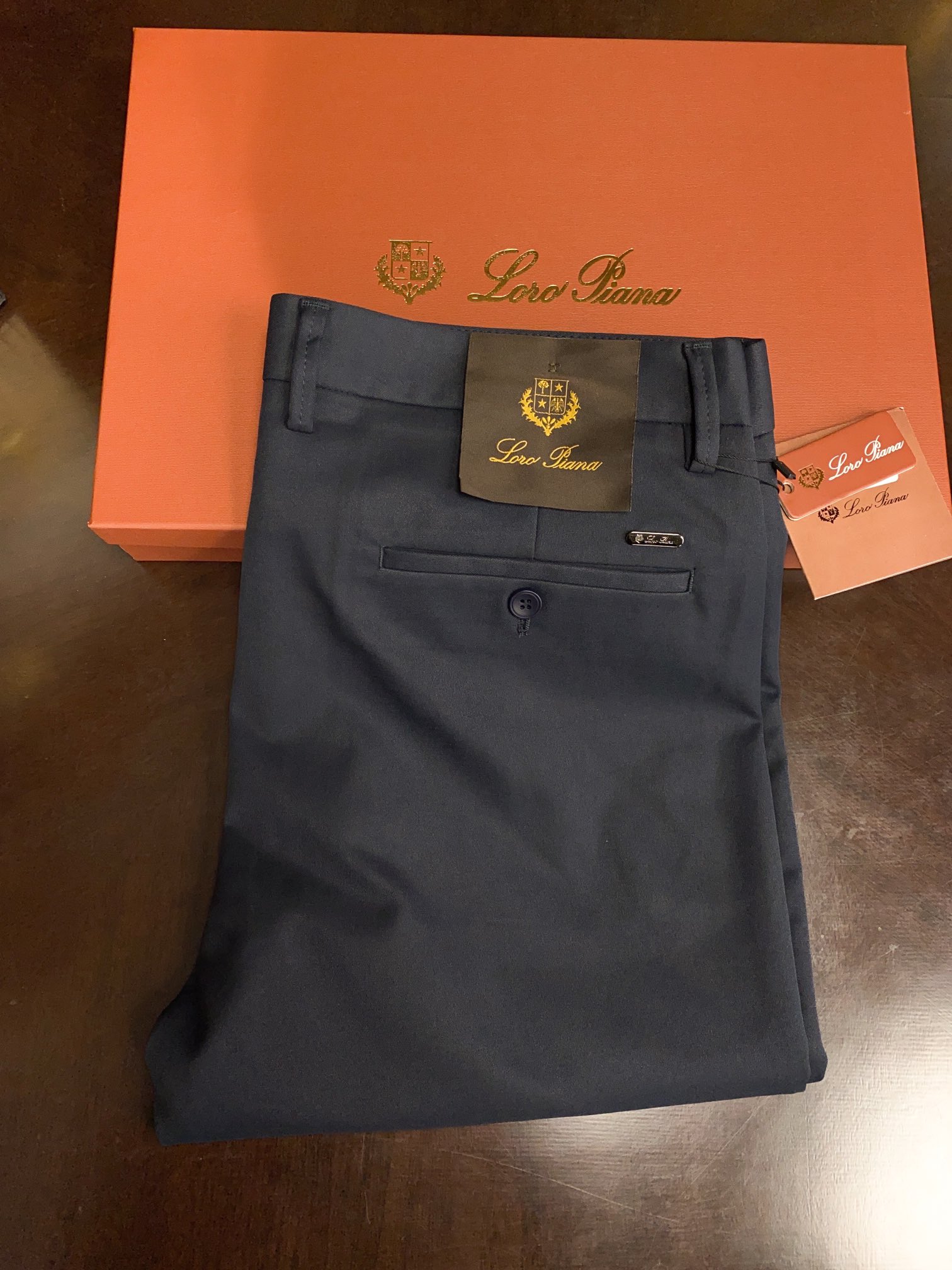 Loro Piana 正品代购级别 绝对好货 ！绝对好货 休闲西裤🔥🔥 【只做专柜对版货 市场版本千千万