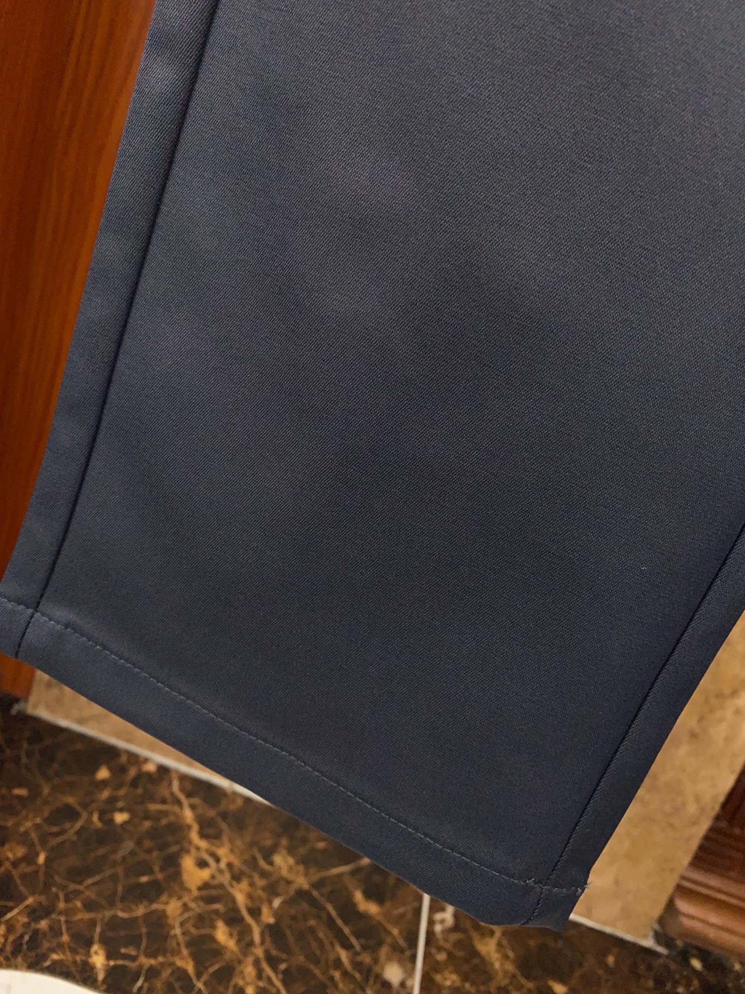 Loro Piana 正品代购级别 绝对好货 ！绝对好货 休闲西裤🔥🔥 【只做专柜对版货 市场版本千千万