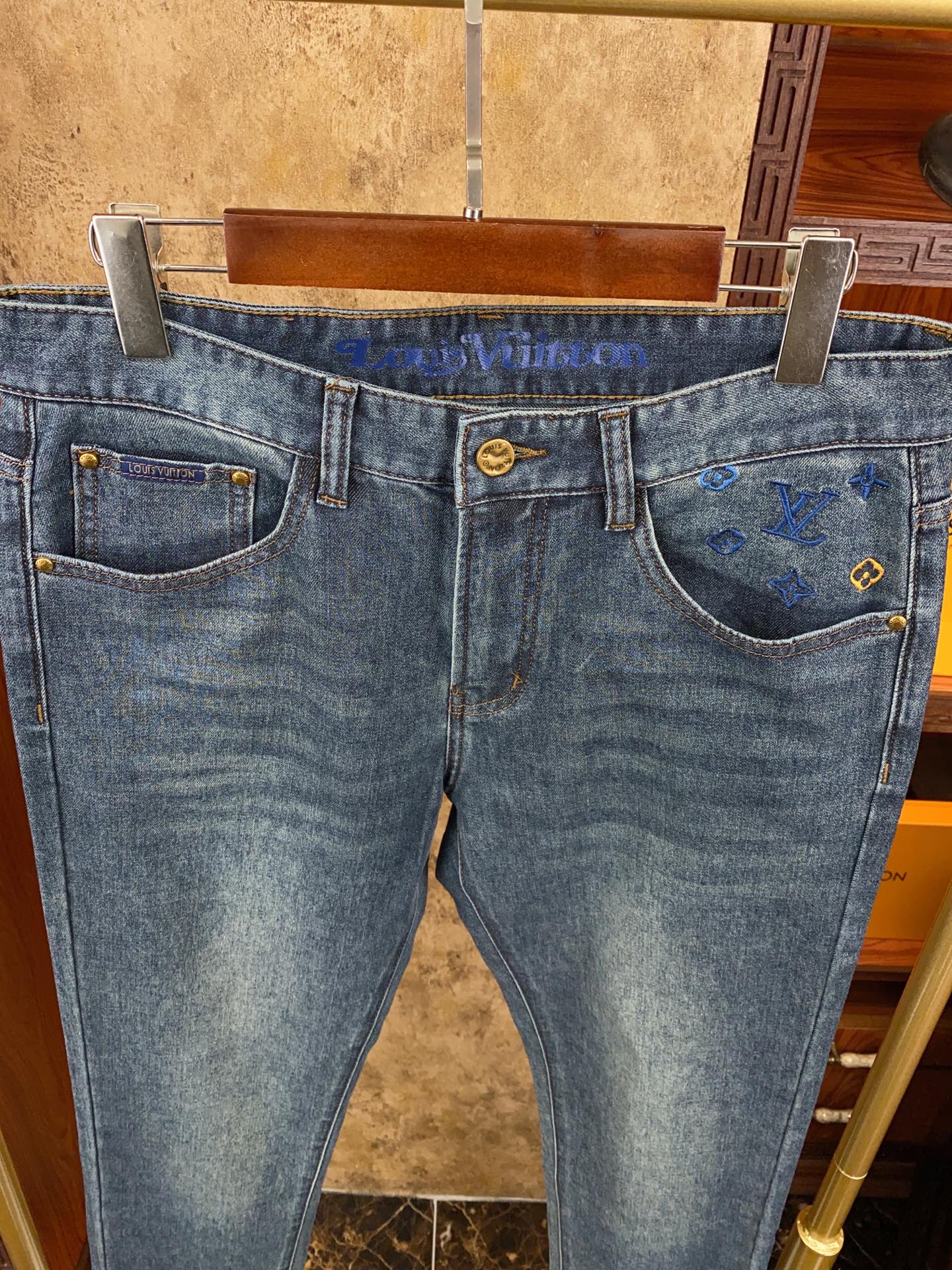 👍👍👍春夏新款！新款！绝对好货 ！绝对好货！1V专柜正品开发！🔥🔥 新款春夏 男士牛仔裤 批【只做对版货