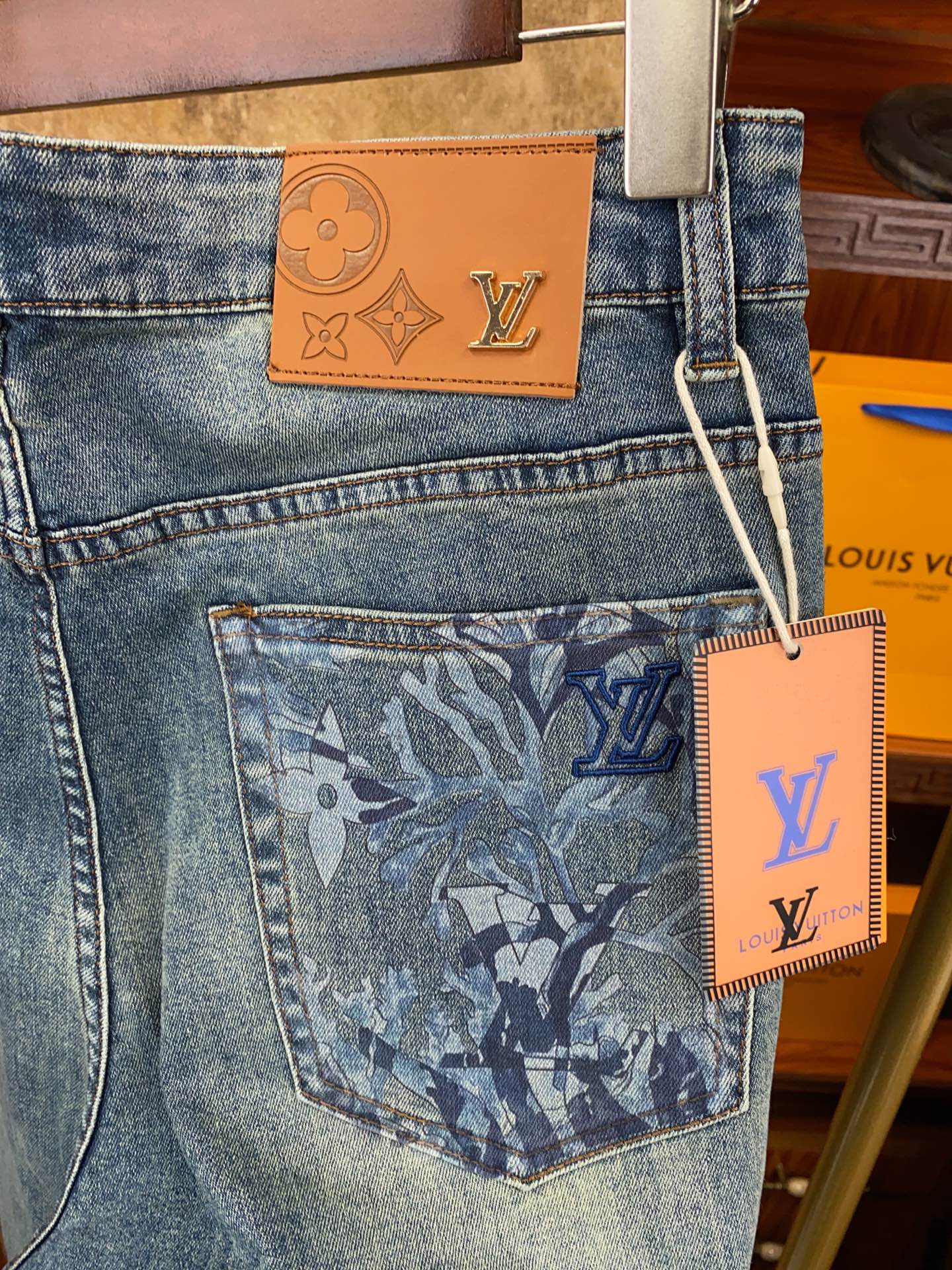 👍👍👍春夏新款！新款！绝对好货 ！绝对好货！1V专柜正品开发！🔥🔥 新款春夏 男士牛仔裤 批【只做对版货