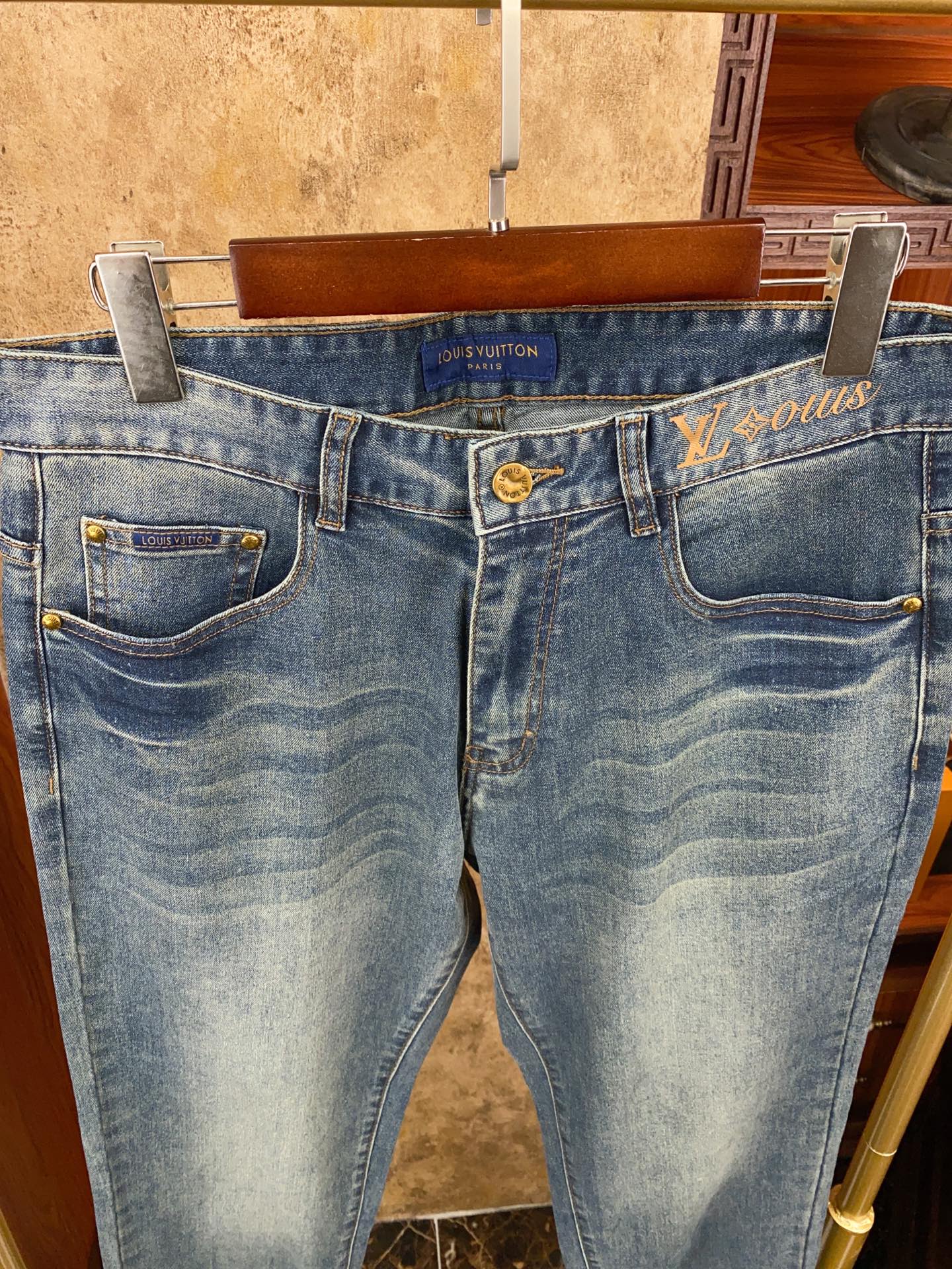 👍👍👍春夏新款！新款！绝对好货 ！绝对好货！1V专柜正品开发！🔥🔥 新款春夏 男士牛仔裤 批【只做对版货