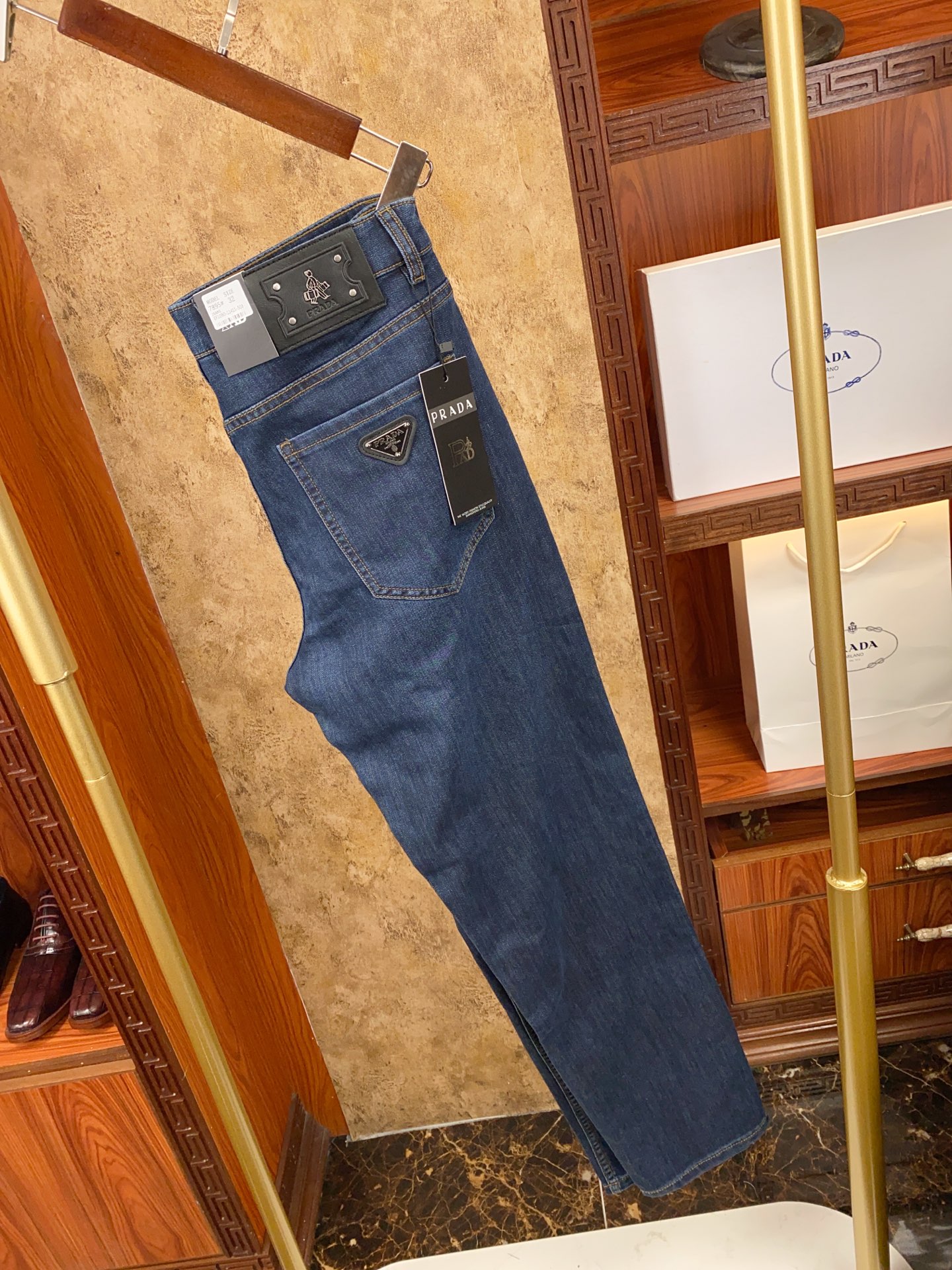 PRAD@ 普拉达 👍👍👍春夏新款！新款！绝对好货 ！绝对好货！专柜正品开发！🔥🔥 新款春夏 男士牛仔裤